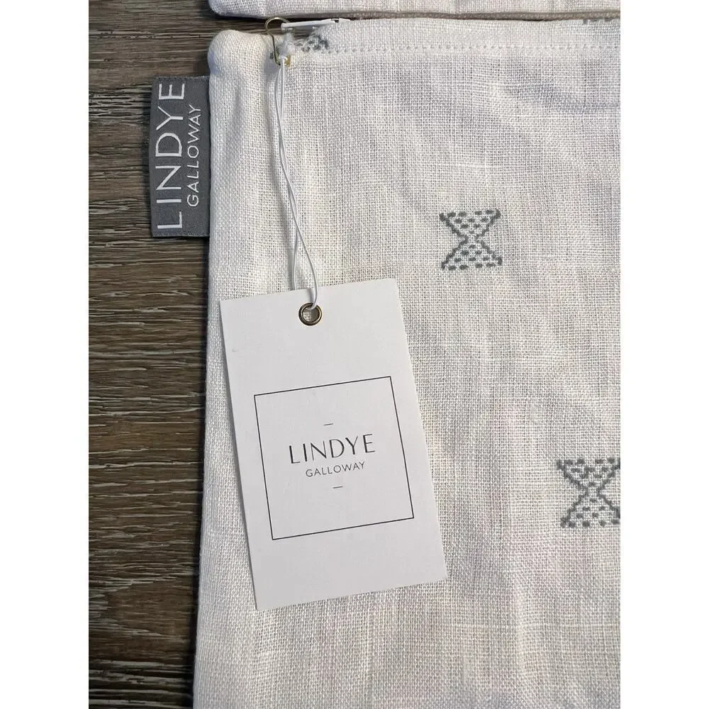 NWT Lindye Galloway Set‎ Of 2 Pillow Covers Beige Blue Cotton Made in India